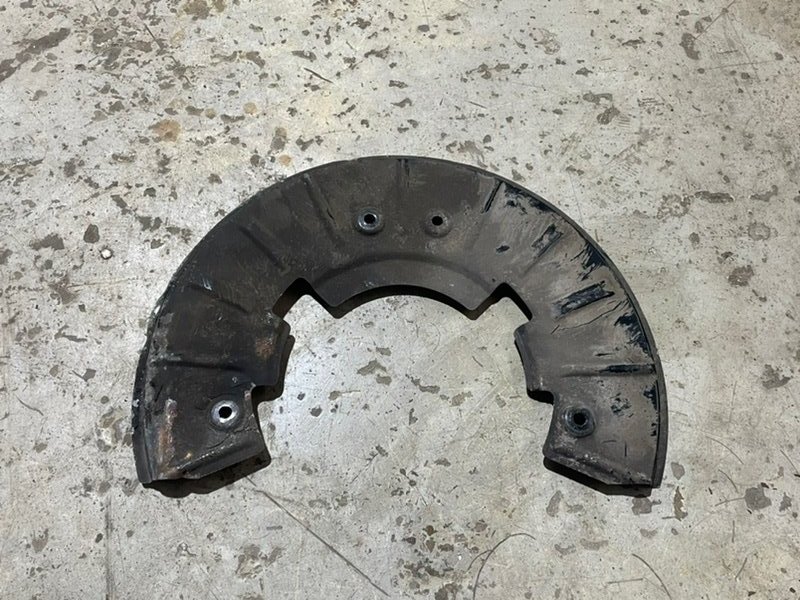 Пыльник тормозного диска