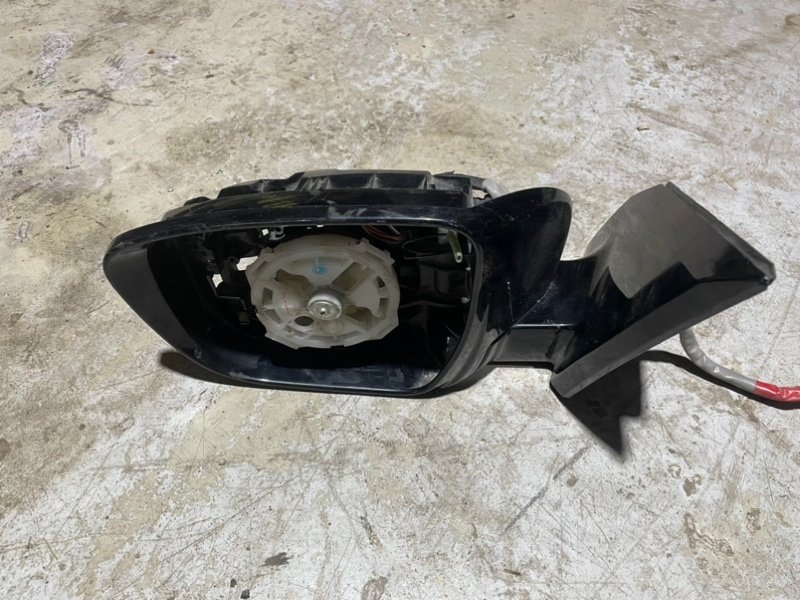 Зеркало левое механическое