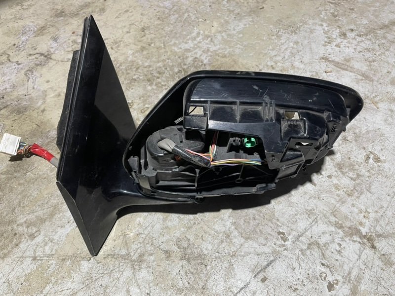 Зеркало левое механическое