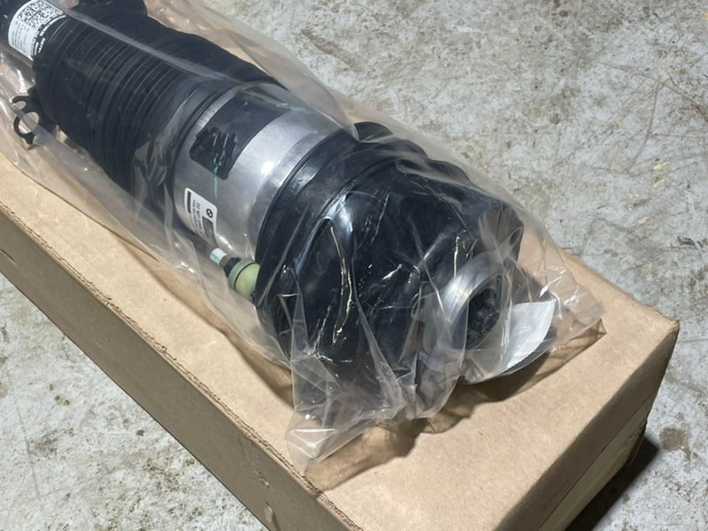 Амортизатор передний правый