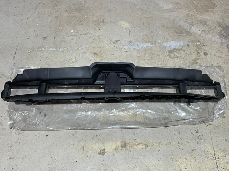 Воздуховод радиатора верхний