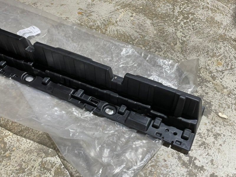 Накладка на подножку