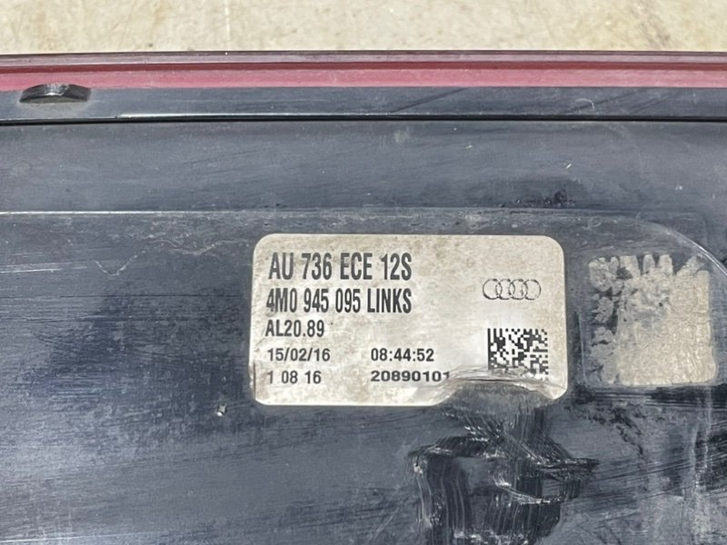 Фонарь задний в бампер левый