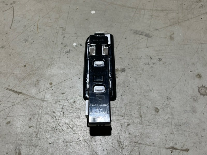 Плафон салонный