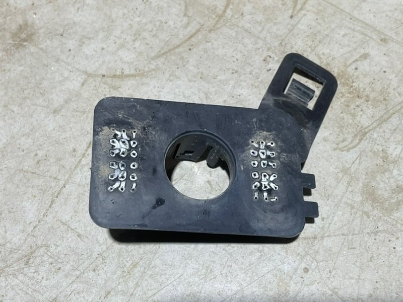 Кронштейн датчика парковки