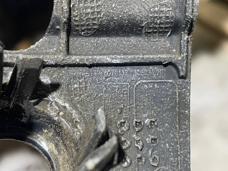 Кронштейн датчика парковки