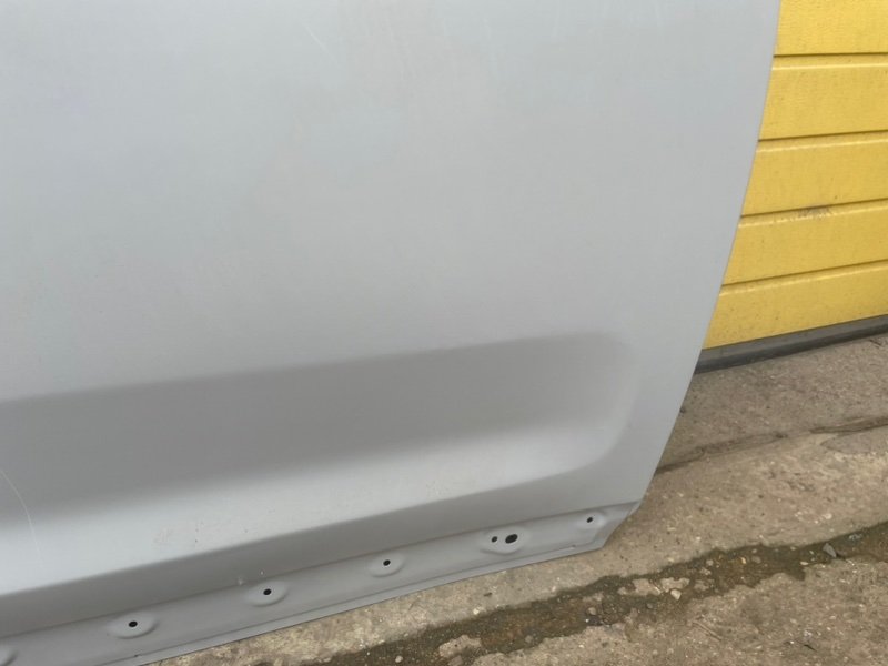 Дверь передняя правая