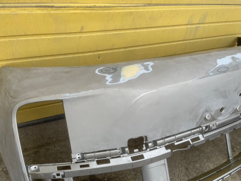 Бампер передний