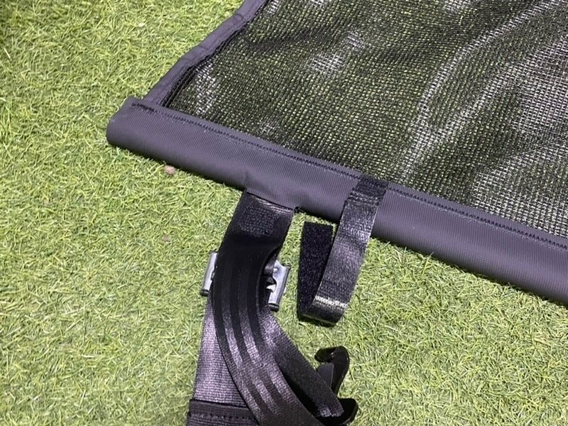 Шторка багажника