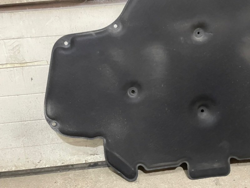 Шумоизоляция капота