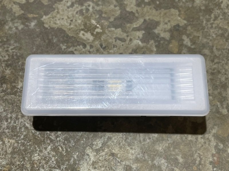 Плафон салонный