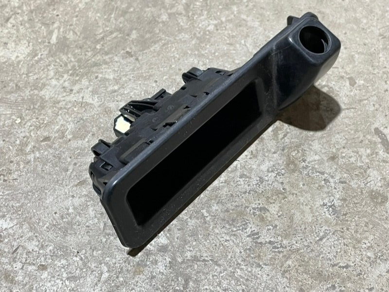 Ручка открывания багажника