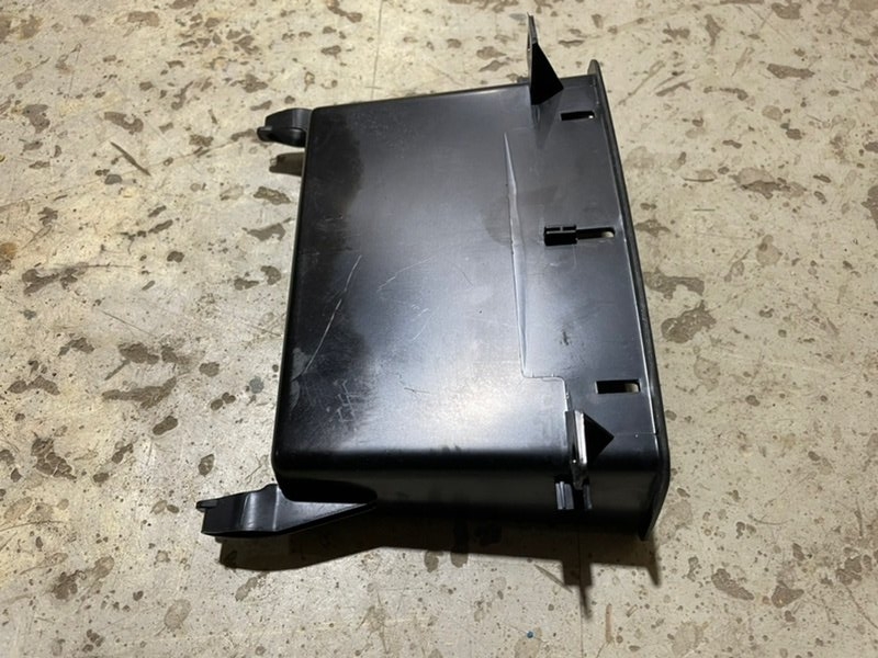 Ящик передней консоли