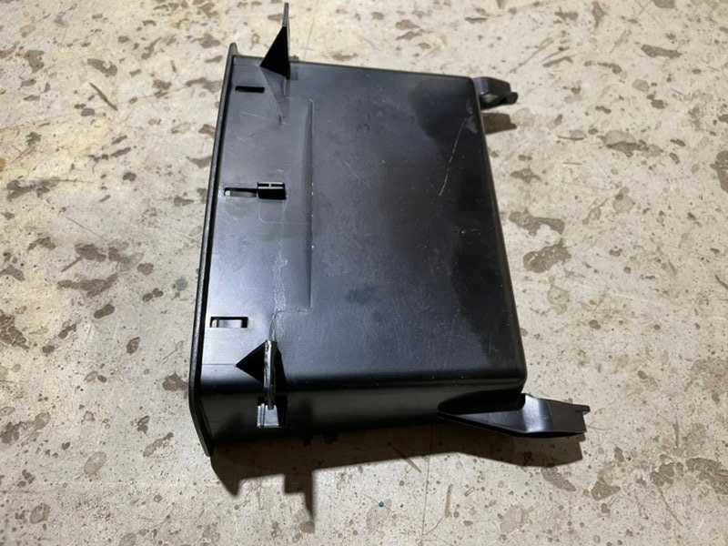 Ящик передней консоли