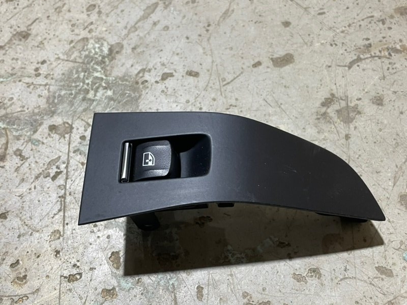 Кнопка стеклоподъемника