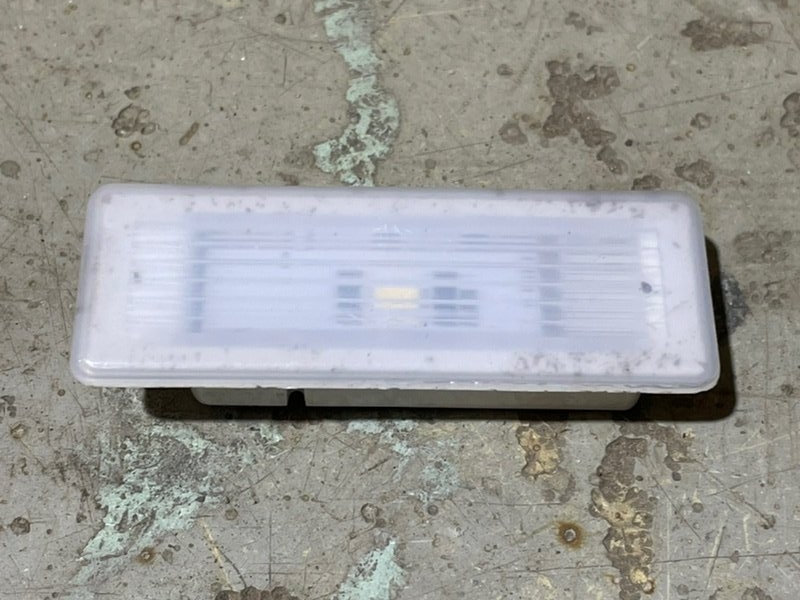 Плафон салонный