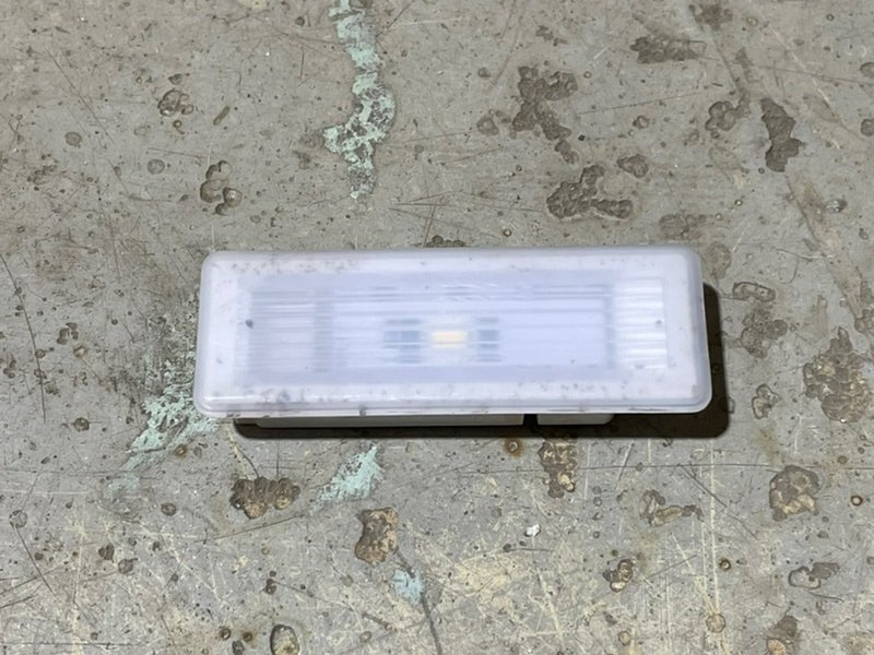 Плафон салонный