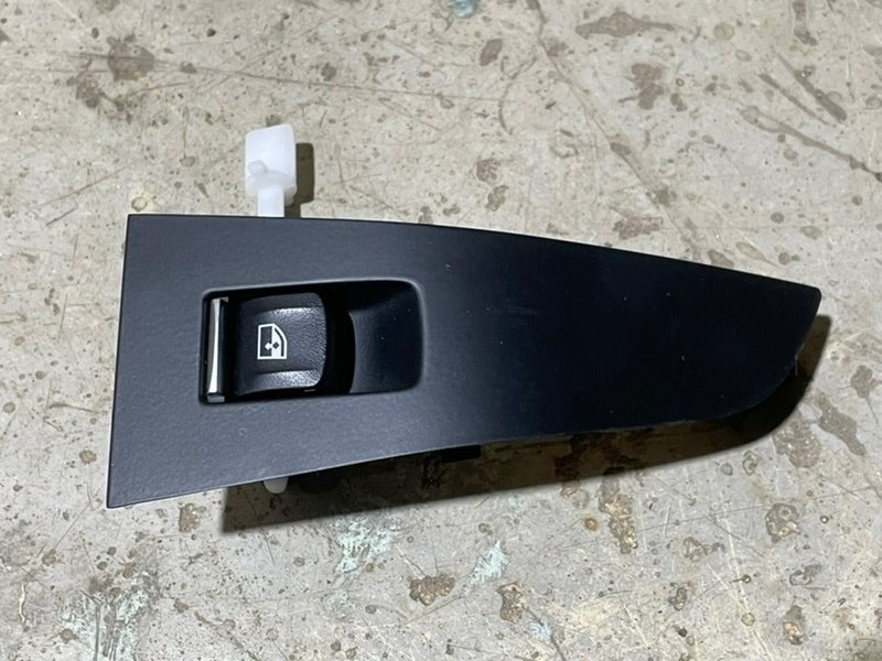 Кнопка стеклоподъемника