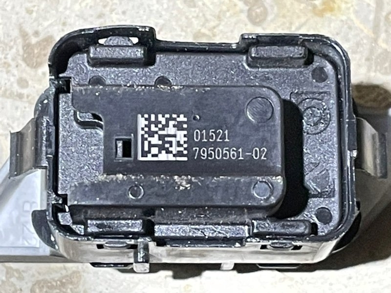 Кнопка центрального замка