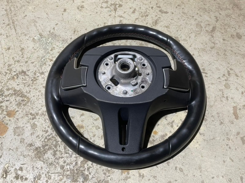 Рулевое колесо (руль)