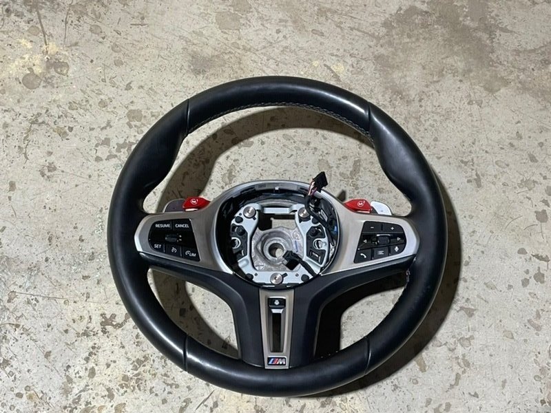 Рулевое колесо (руль)