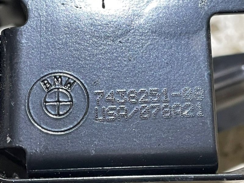 Кронштейн багажника