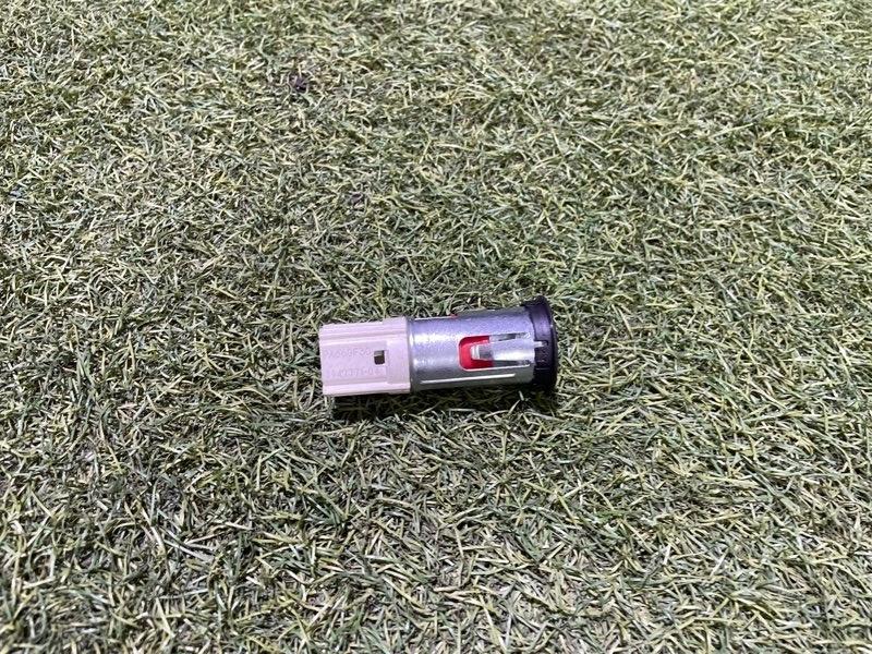 Гнездо прикуривателя