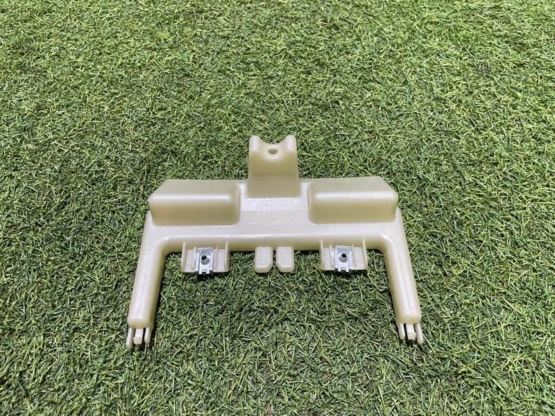 Кронштейн крепления торпедо