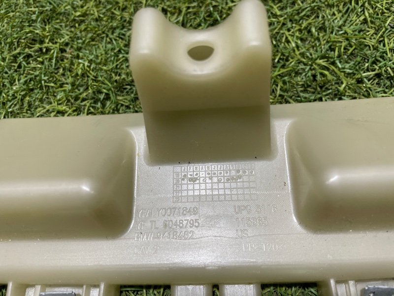 Кронштейн крепления торпедо