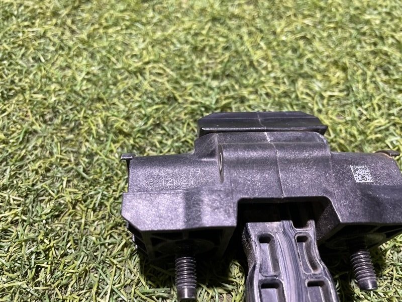 Ограничитель двери