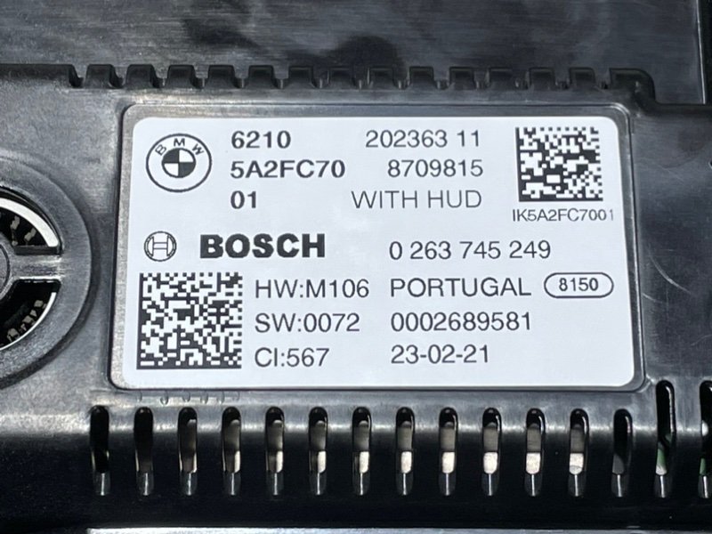 Панель приборов