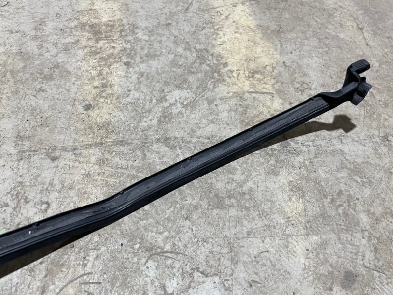 Уплотнитель двери