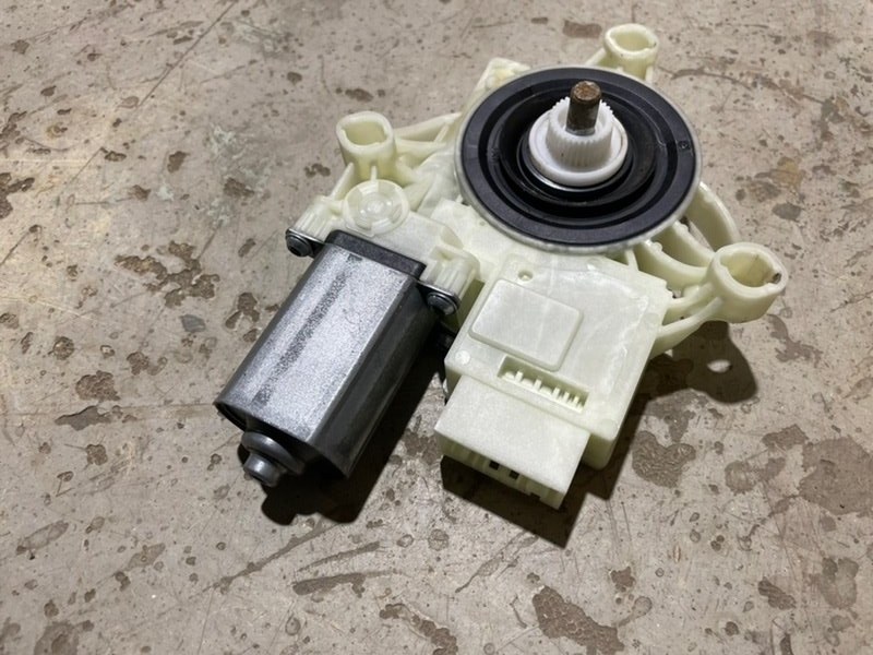 Моторчик стеклоподъемника