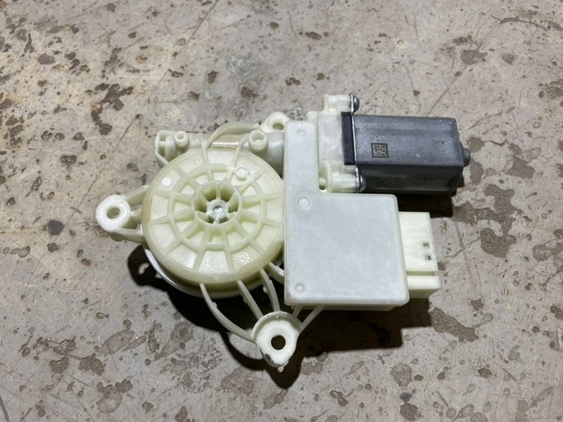 Моторчик стеклоподъемника