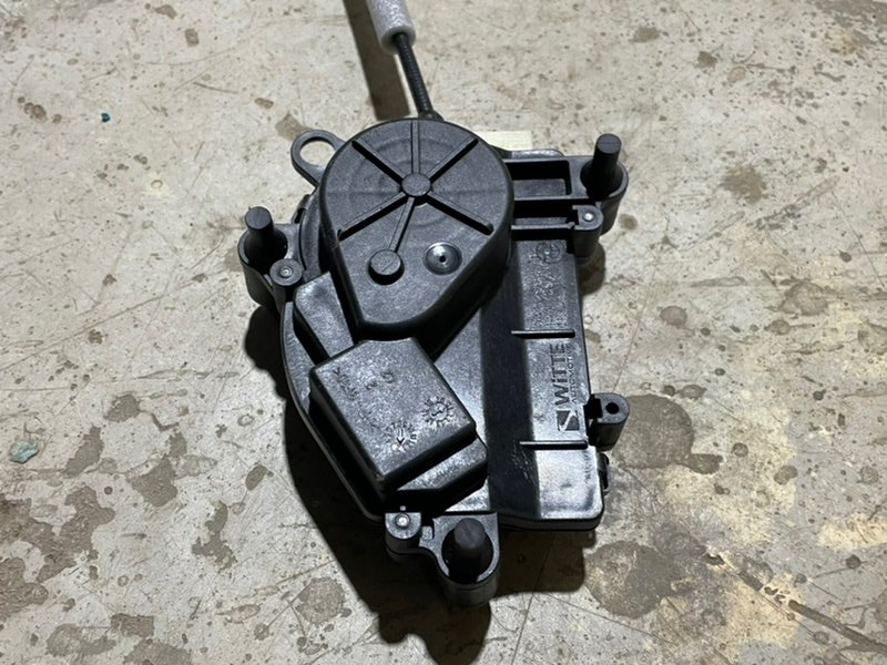 Доводчик двери