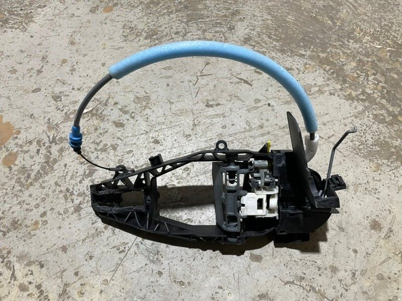 Кронштейн ручки