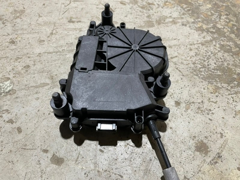 Замок багажника