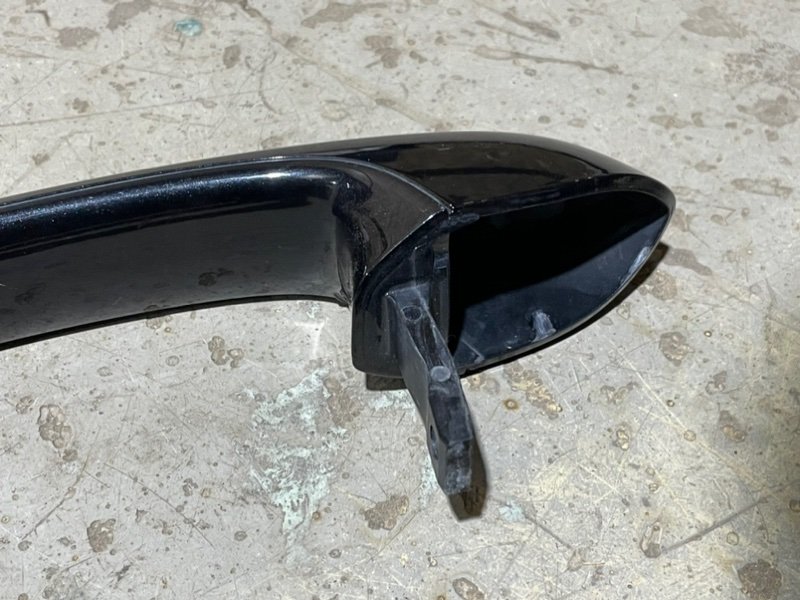 Ручка двери наружная левая