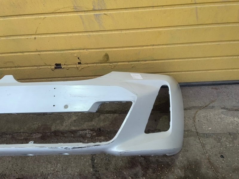 Бампер передний