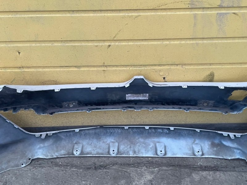 Бампер передний