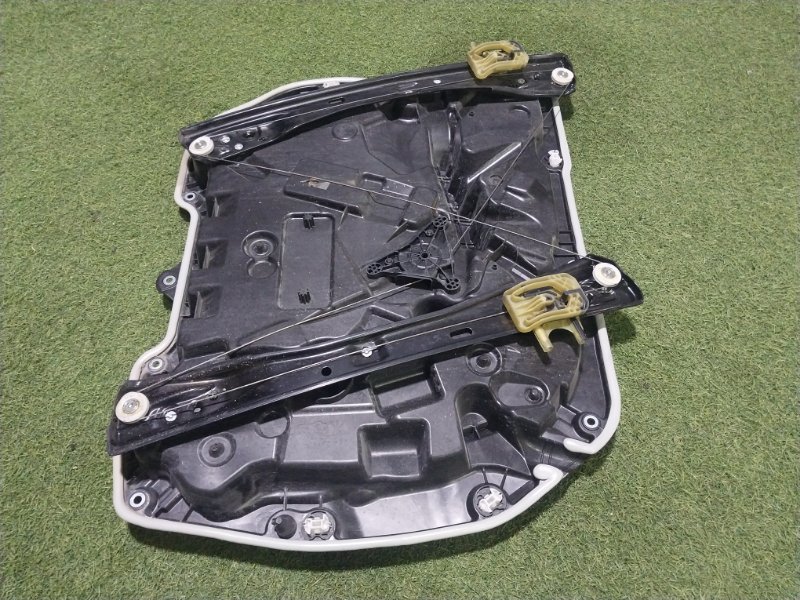 Стеклоподъемник электр. передний правый