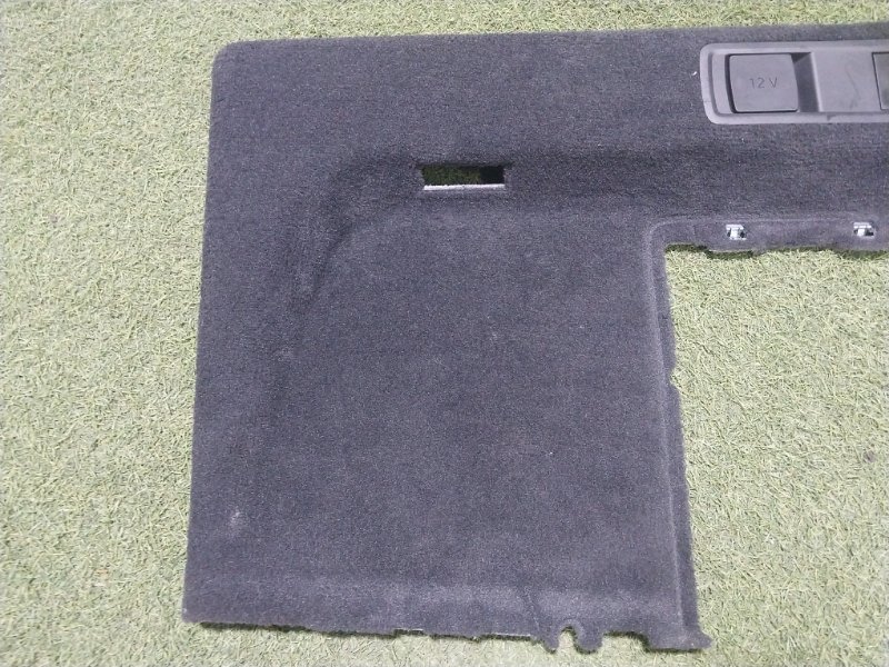 Обшивка багажника