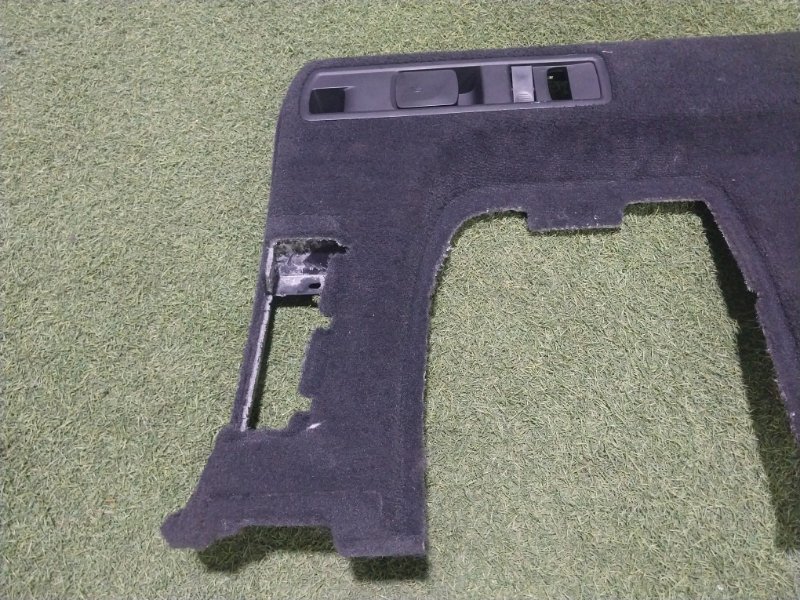 Обшивка багажника