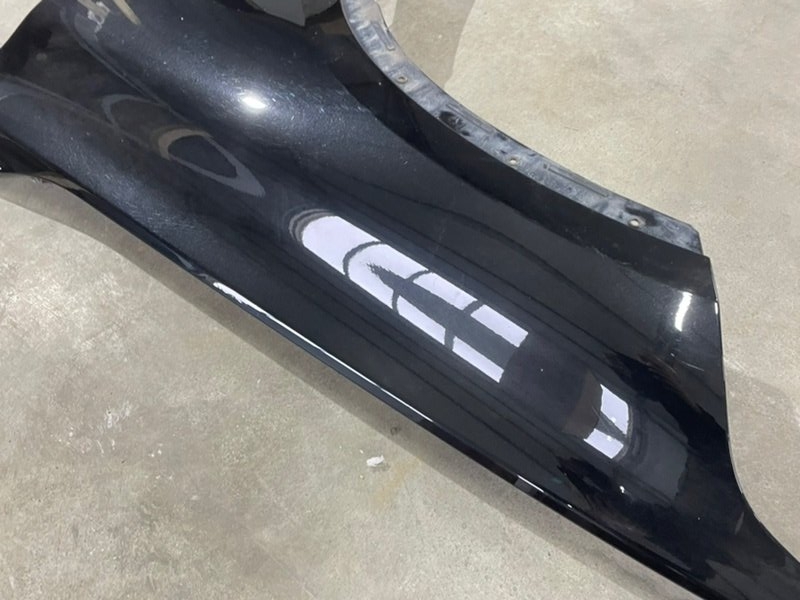 Крыло переднее левое