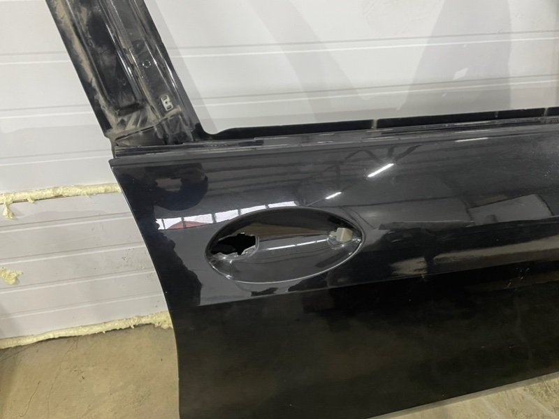 Дверь передняя правая