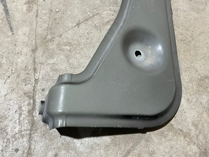 Кронштейн крепления крыла