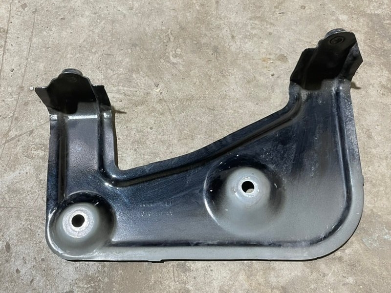 Кронштейн крепления крыла