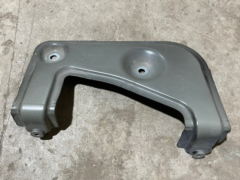 Кронштейн крепления крыла