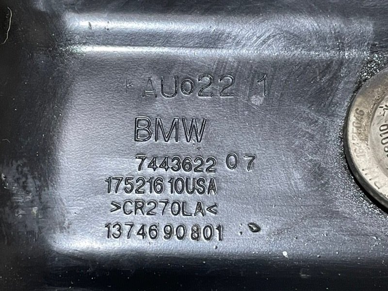 Кронштейн радиатора