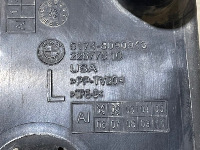 Воздуховод радиатора левый